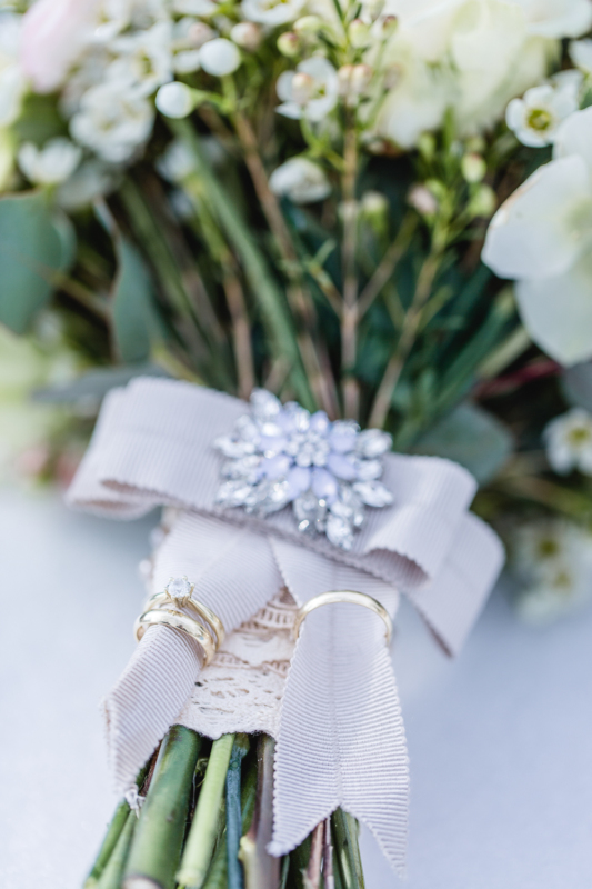 wedding rings by sarahandsamuelphotography